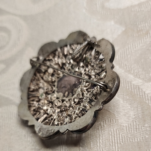 Vintage 30s Silver Filegree  Brooch with Turquoise Accent - Picture 6 of 9